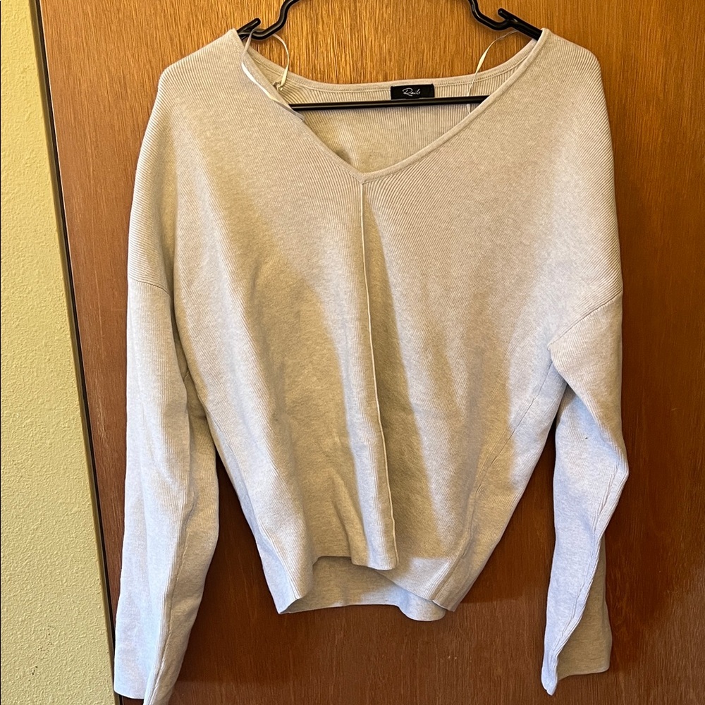 Rails Light Gray V-Neck Athleisure Sweater